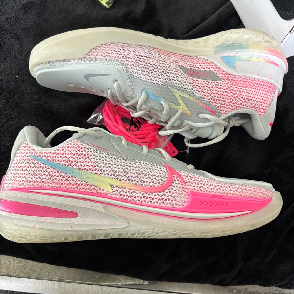 Nike GT Cut 1 “Think Pink/Kay Yow” - Picture 2 of 4